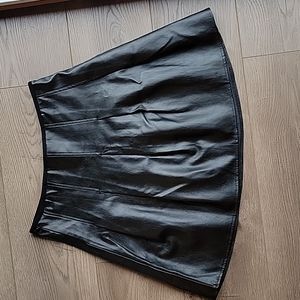 High waisted genuine leather skirt